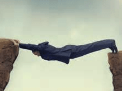 L’OQLF en décalage